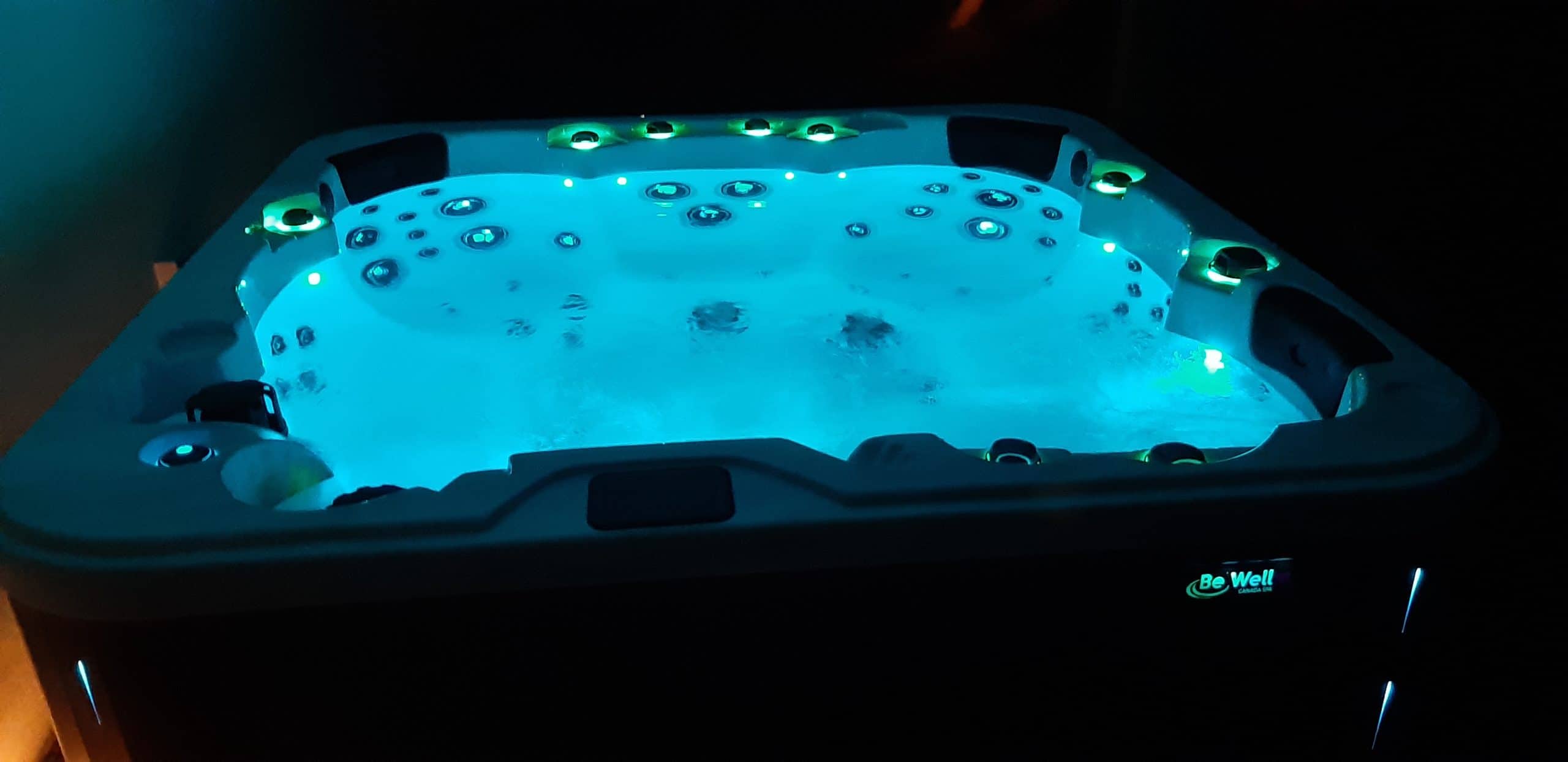 Lire la suite à propos de l’article Spa canadien 6 places à Heffingen, Luxembourg.