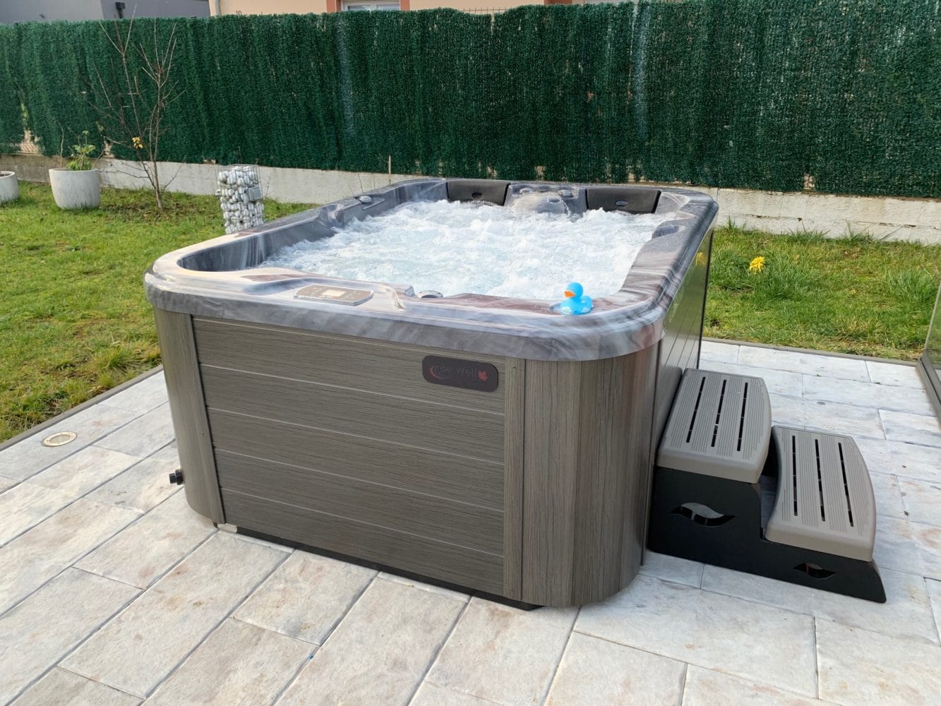 Lire la suite à propos de l’article Jacuzzi 3 places à Argancy en Moselle.