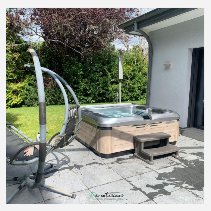 jacuzzi exterieur
