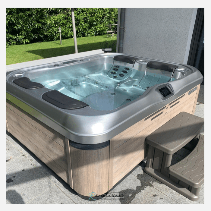 jacuzzi 3 places