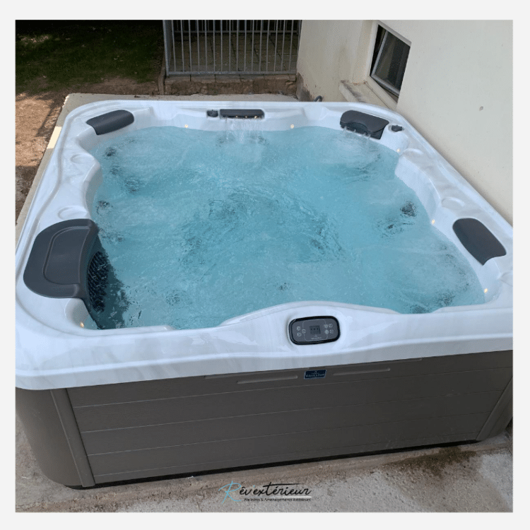 Lire la suite à propos de l’article Un spa Xseries Villeroy & Boch à Windhof, Luxembourg