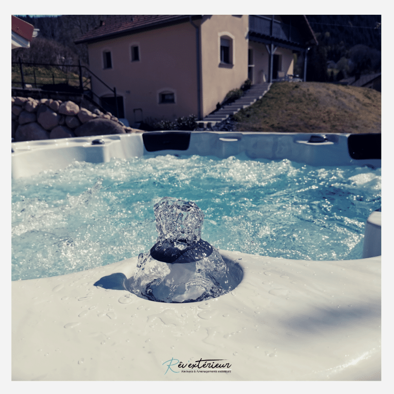 Un jacuzzi à Gérardmer, Vosges Rêv'extérieur
