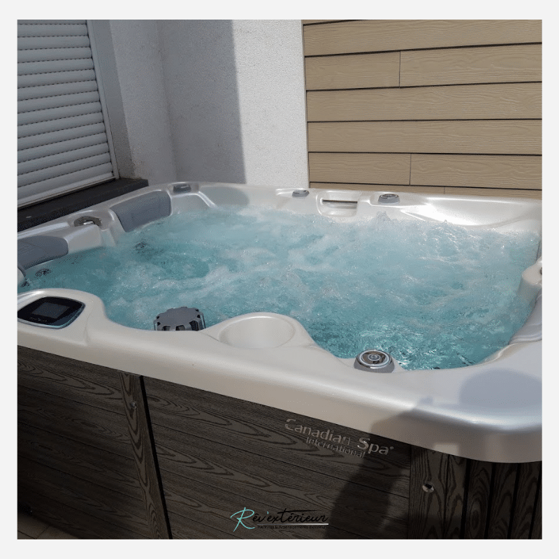 jacuzzi 3 places