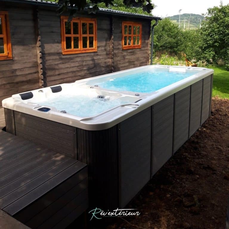 Spa de nage bi-zone Nautilus XXL de Canadian Spa International