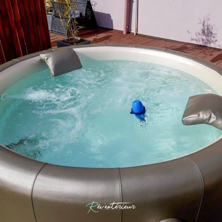 Spa 6 places Portico de Softub