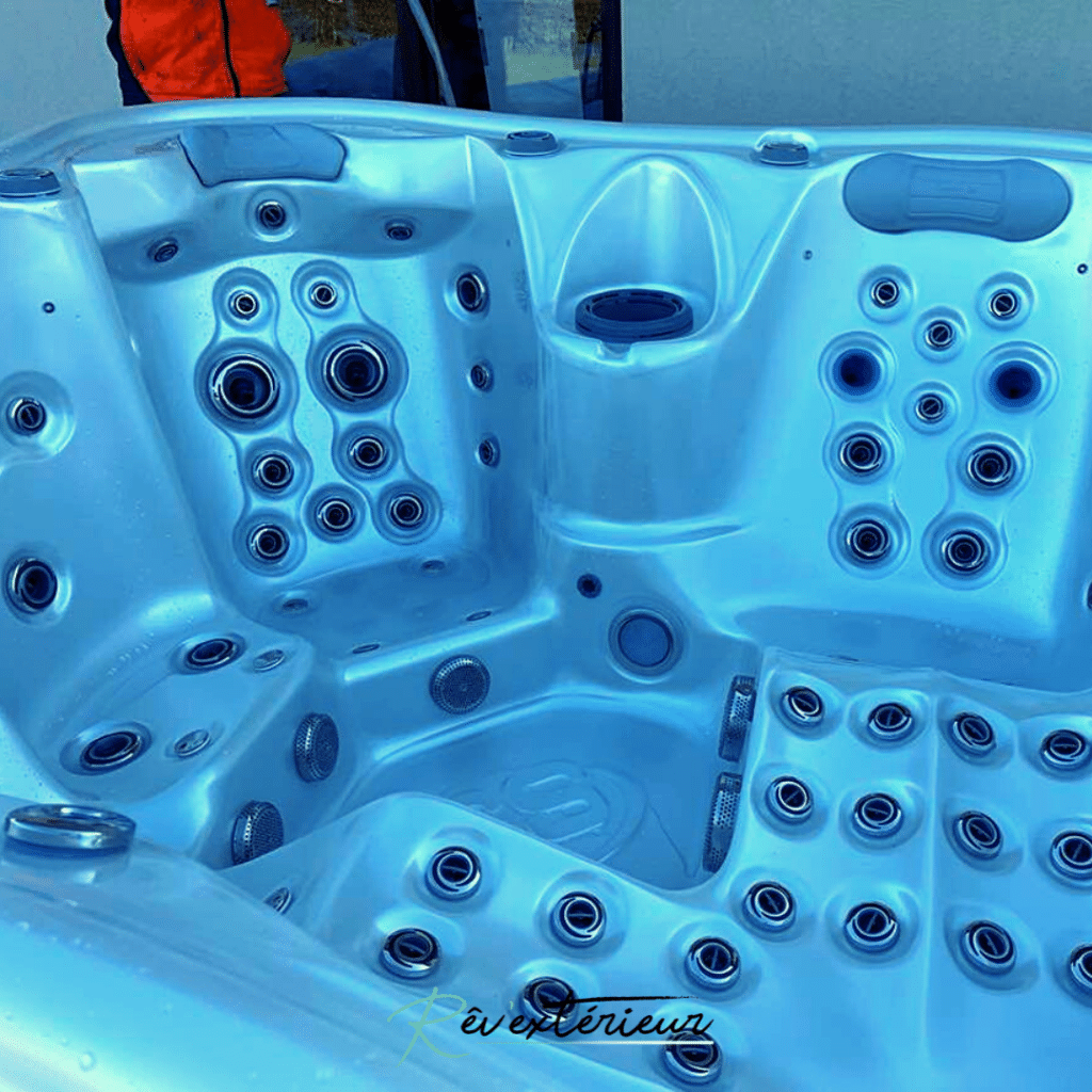 jacuzzi intérieur ou extérieur