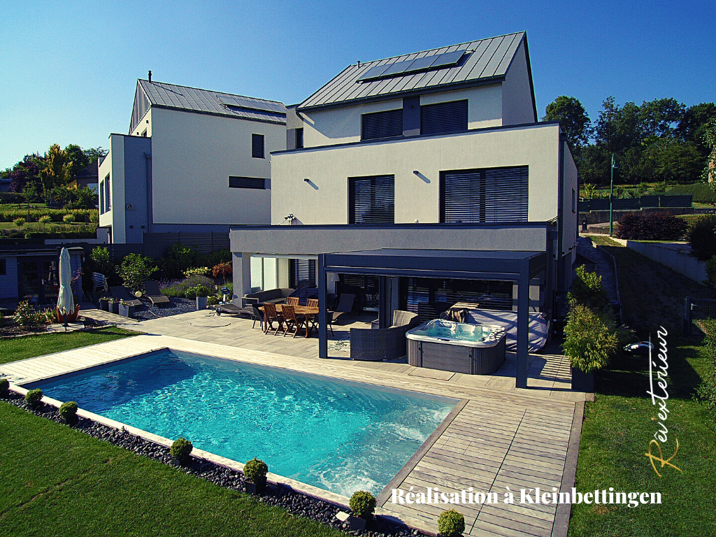 Pisciniste construction piscine sur-mesure