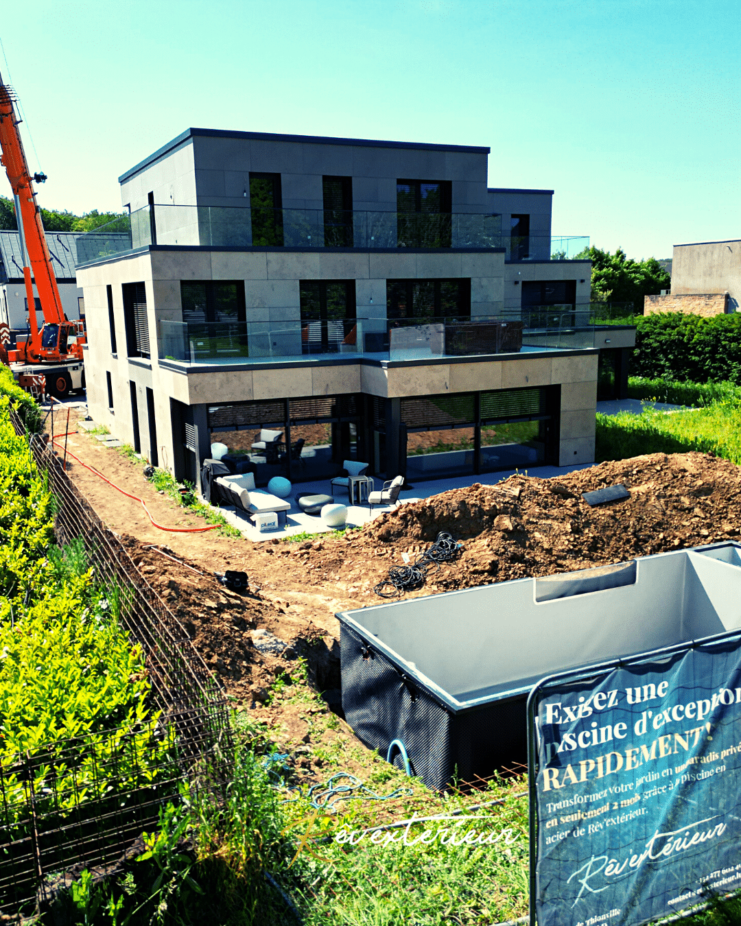 Piscine vitrée Kockelscheuer piscine en acier sur mesure revexterieur