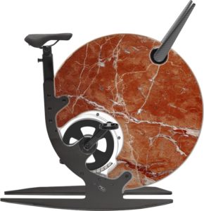 Le seul vélo d'exercice en marbre