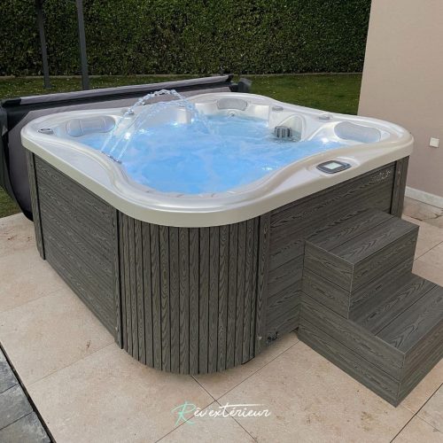 Nemo Excellence couleurs Jacuzzi 4 places Canadian Spa Internatipnal